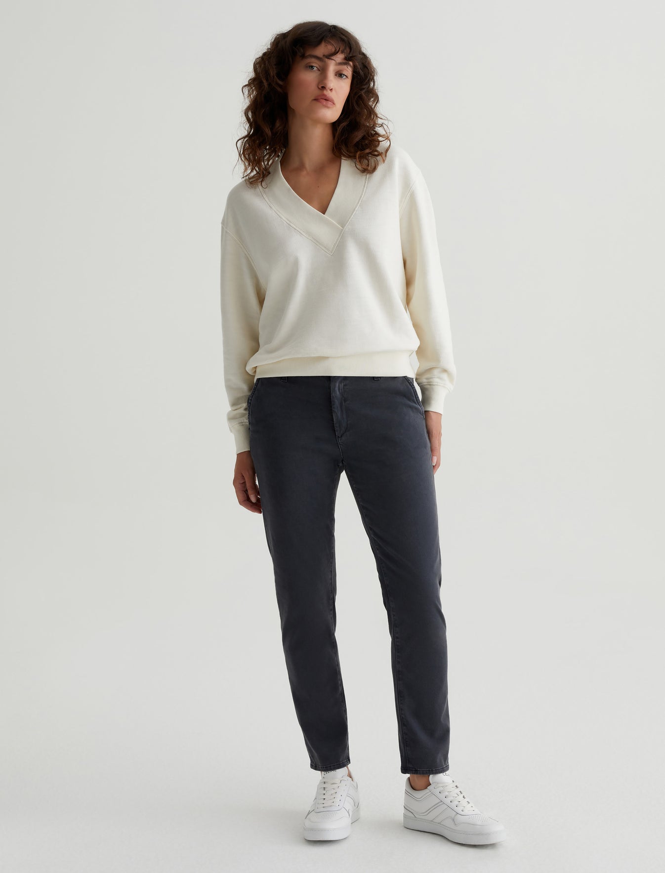 Nova Vee|Relaxed Vee Neck Sweatshirt